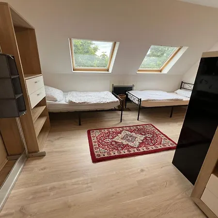 Apartment Moderne Monteurwohnung In Leverkusen, Zentral Und Voll Ausgestattet *